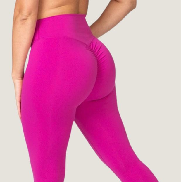 Licra larga fucsia estilo push up, vista posterior
