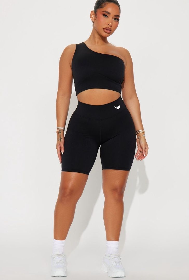 Conjunto Top ó Crop Top+ Biker Short
